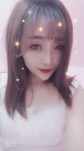 小美悠吖主播照片
