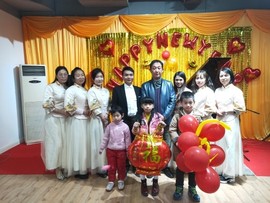 实字如金主播照片