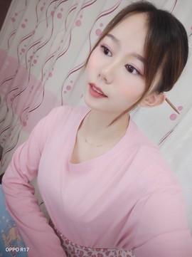 新人蜜蜜主播照片