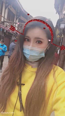 来璐此号不用了主播照片