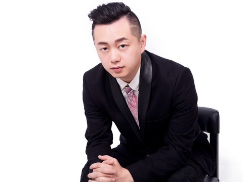 叫我阿衡海报