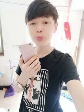 小太阳☜主播照片