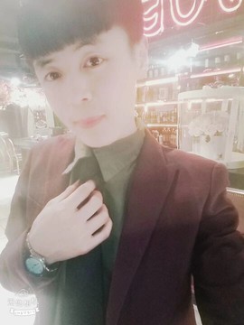 小太阳☜主播照片