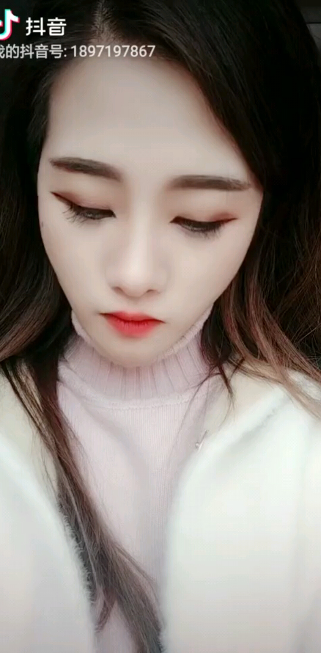 听说都喜欢看我笑？那我试试