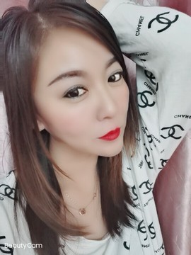小时候可美了l主播照片