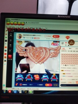 安稳随性ly主播照片