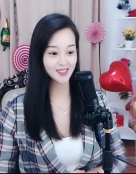 放秋假主播照片