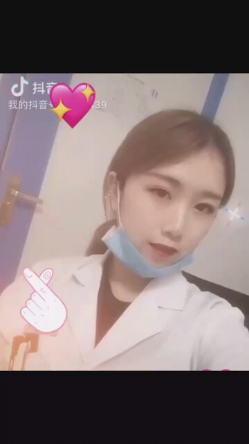 最美视光医生上线～👩‍⚕️