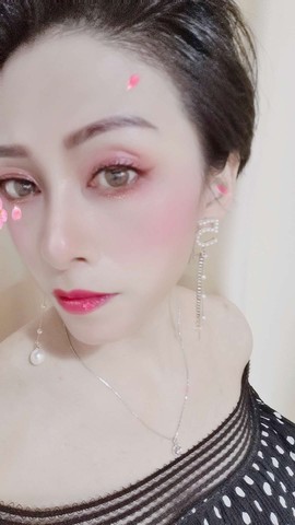 昵称违规，请重新修改主播照片