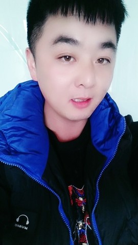 内蒙古和谐号主播照片