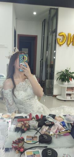吖呃呃呃～的主播照片