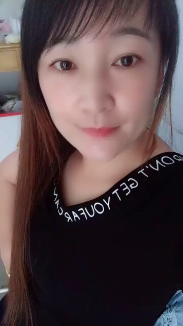 拉过钩，永不变，留下美好的回忆