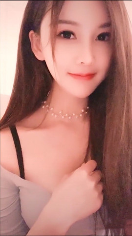 陆七萬主播照片