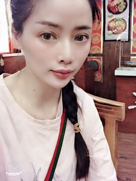 偌璃啊！主播照片