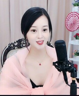 放秋假主播照片