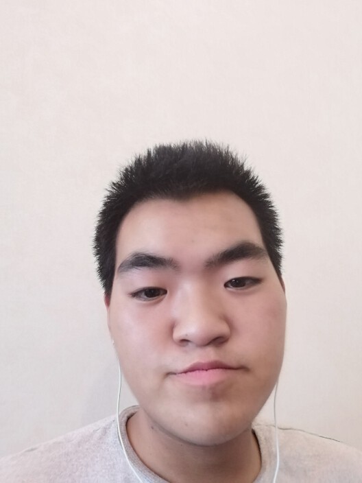颜温御的主播照片