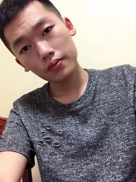 猪猪猪猪猪🌙主播照片