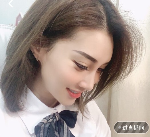 逐光路漫漫的图片