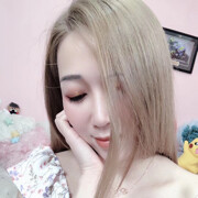 萌新眼里莉雪最美.海报
