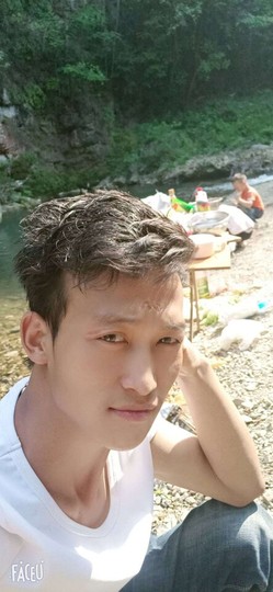 一骑绝尘83721主播照片