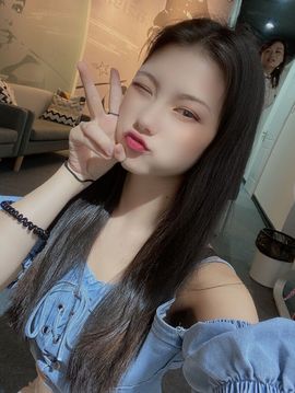 ^_^楚菲菲主播照片