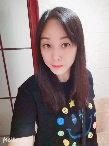 龙女👄的主播照片