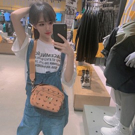 小小凡🎤（8点播）主播照片