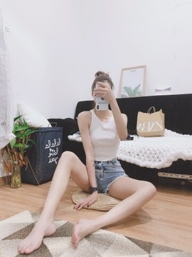 逐光路主播照片