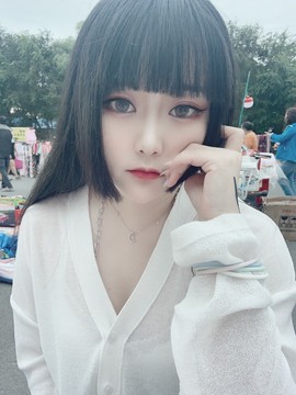小小西521主播照片