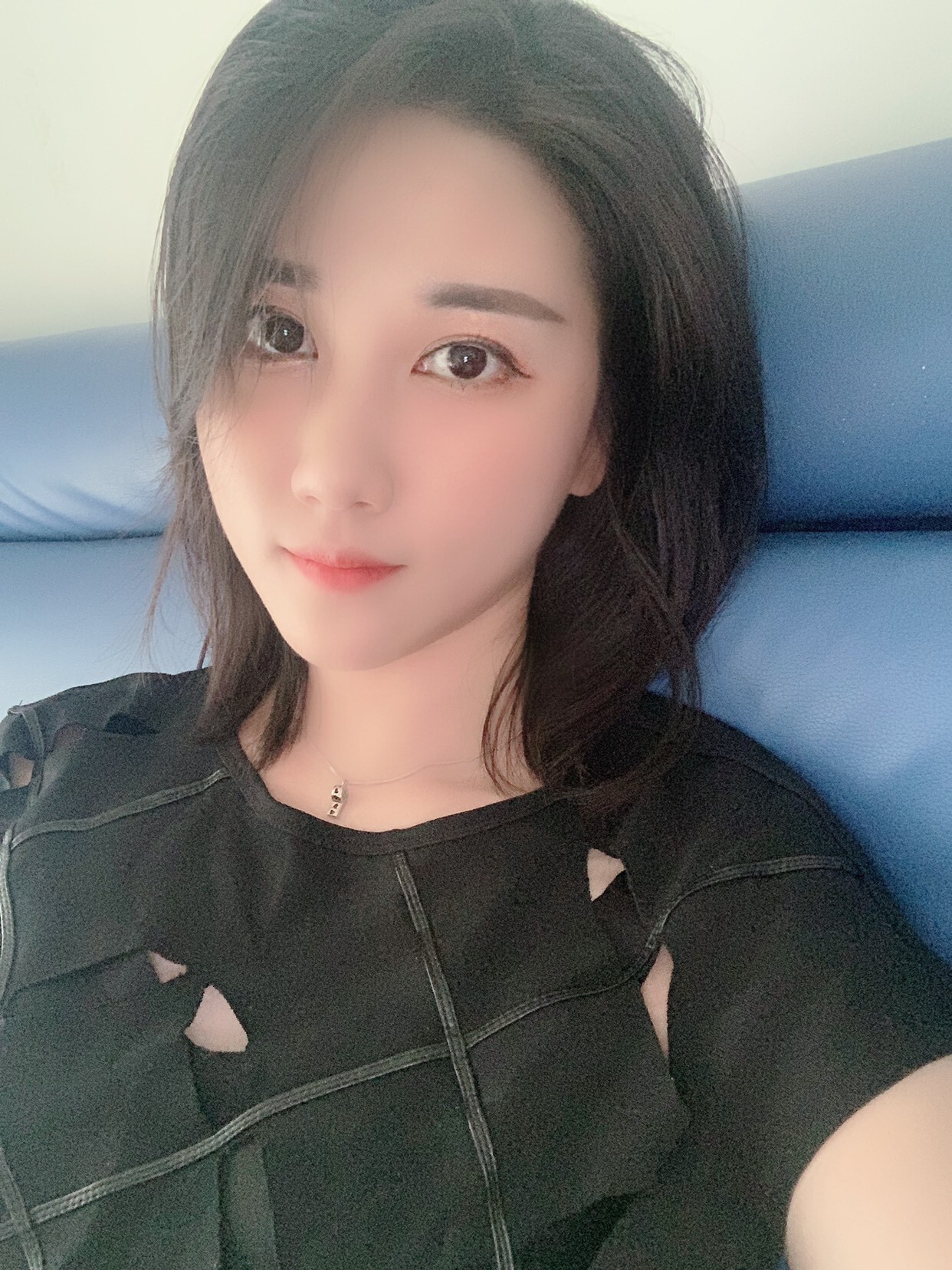 沐小错开播的主播照片