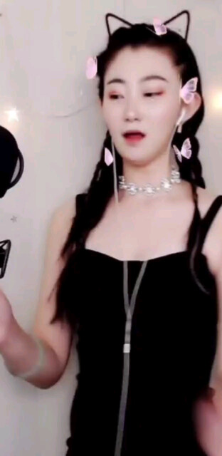 还记得那些年追过的她吗