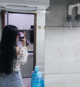 嘿暂离主播照片
