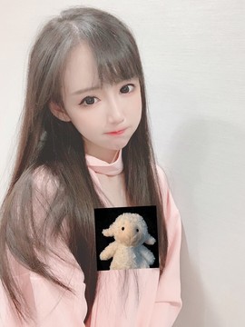 小小凡🎤（8点播）主播照片
