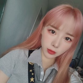 菲菲很肥主播照片