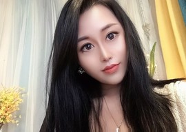 梨莎挺住啊主播照片