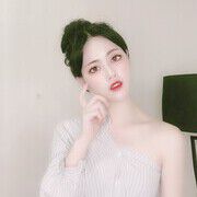 冉冉第一天求关注