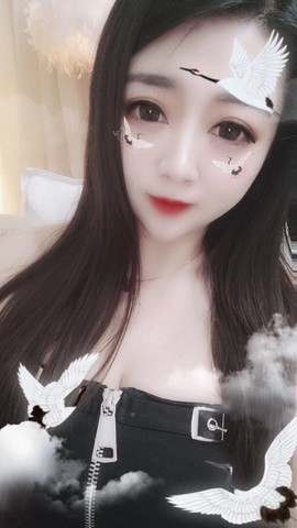 小贝贝ღ6080主播照片