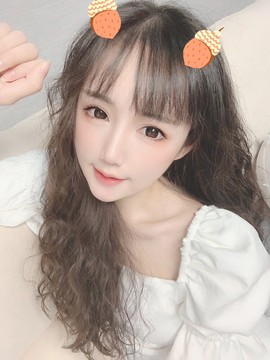 小小凡👑爱唱歌🎤主播照片