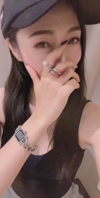 生命有时就像一场雨，看似美丽，