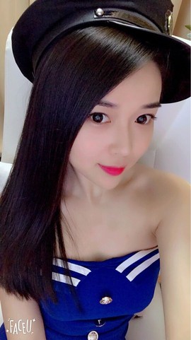 牛转乾坤花小猪主播照片