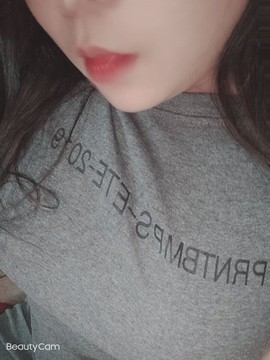 九儿暂休主播照片