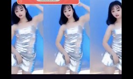 周七周七周七主播照片