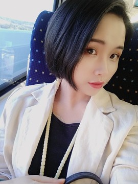 茶茶腰疼休息一晚的图片