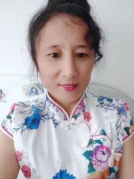 爱笑的欣茹主播照片