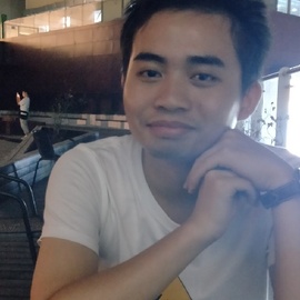Evan绍文主播照片
