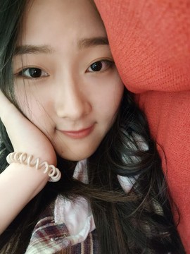 旺旺女孩☞主播照片