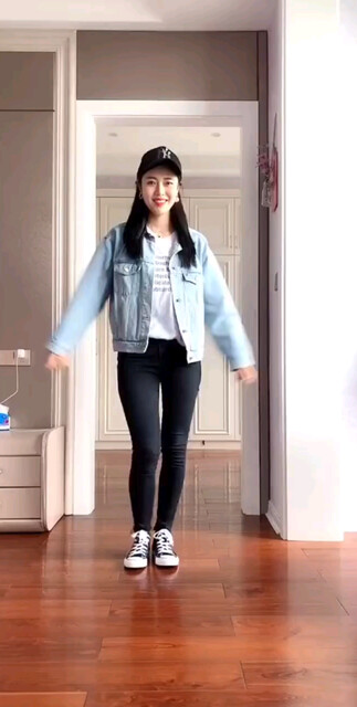 累了就停下脚步，通了就放下过去