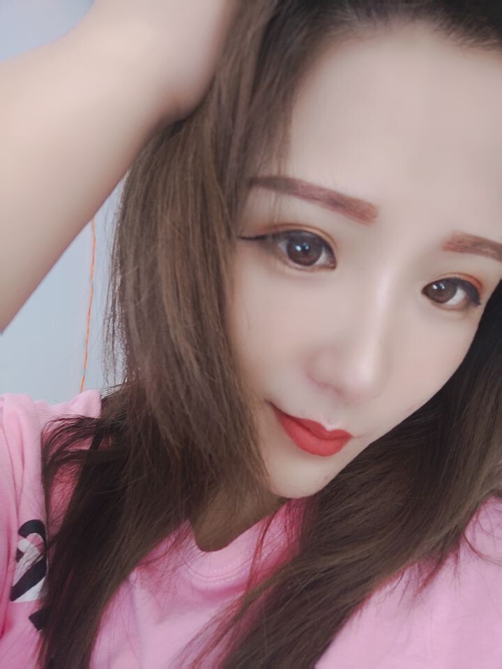 婷儿～有事不定时播的图片