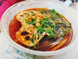 美妞ღ美美美！主播照片