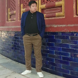 烟雨翊主播照片